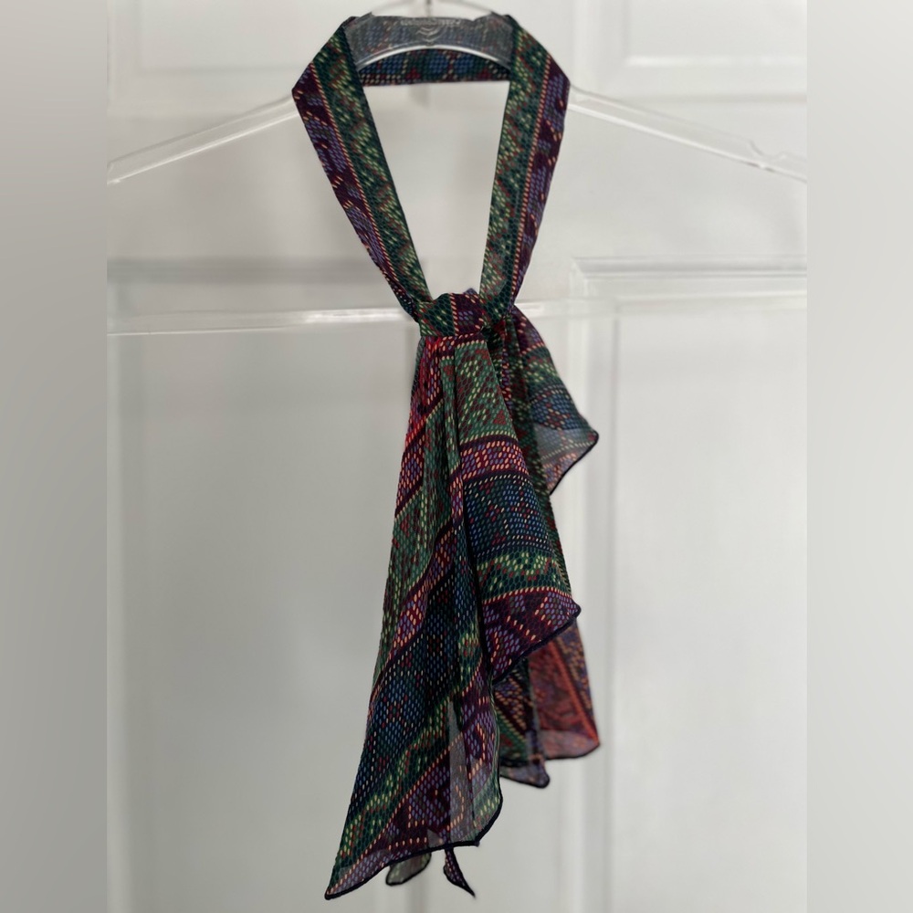 Multicolor Patterned Scarf - Picture 3 of 4